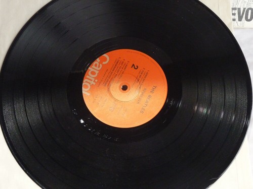 The Beatles Revolver - Picture 2 of 5