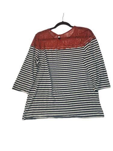 Fenn Wright Manson Black & White Striped 3/4 Sleeve Shirt With Lace Top - Picture 2 of 3