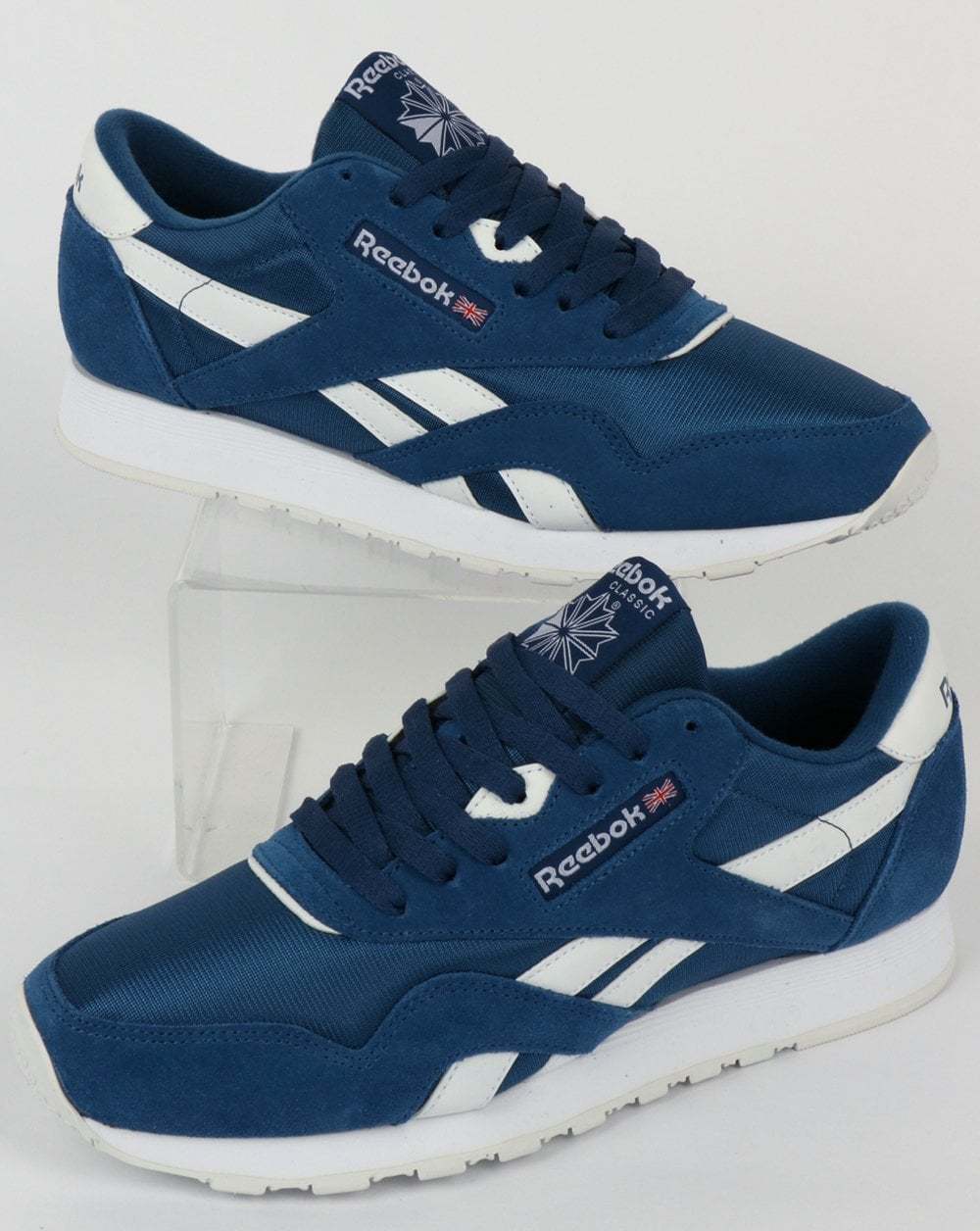 Reebok Classic Nylon Trainers in bluee & White - retro 80s 90s royal bluee navy Reebok Classic Nylon Trainers in bluee & White - retro 80s 90s royal bluee navy