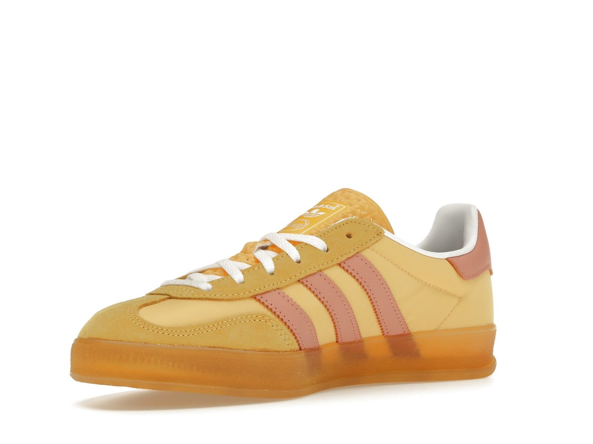 Size 5 - adidas Gazelle Indoor Semi Spark Wonder Clay W for