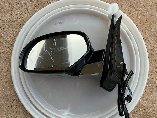 *NEW ESCALADE DRIVER DOOR MIRROR OEM 07-13 POWER FOLDING w/ MEMORY HEAT OEM LH