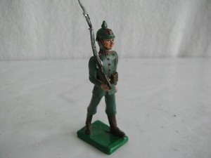toy soldier- German WWI (4 identical figures)