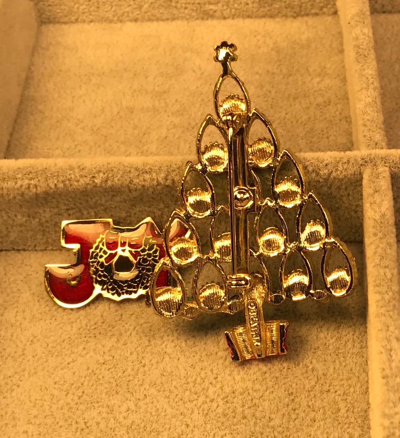 Beatrix Christmas tree brooch green w/multi colored rhinestones & Joy ...