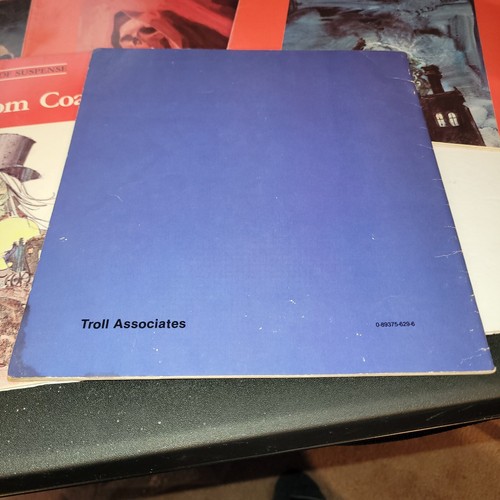 Troll Associates 1980s Spooky Book Lot - Edgar Allen Poe, Phantom Coach, Monkey - Picture 3 of 10