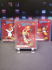 Space Jam 30th Red Lola Bunny, Lucas Duck, Foghorn Leghorn + Juego Púrpura Cósmico