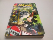 Mickey Parade geant  279 ...2003
