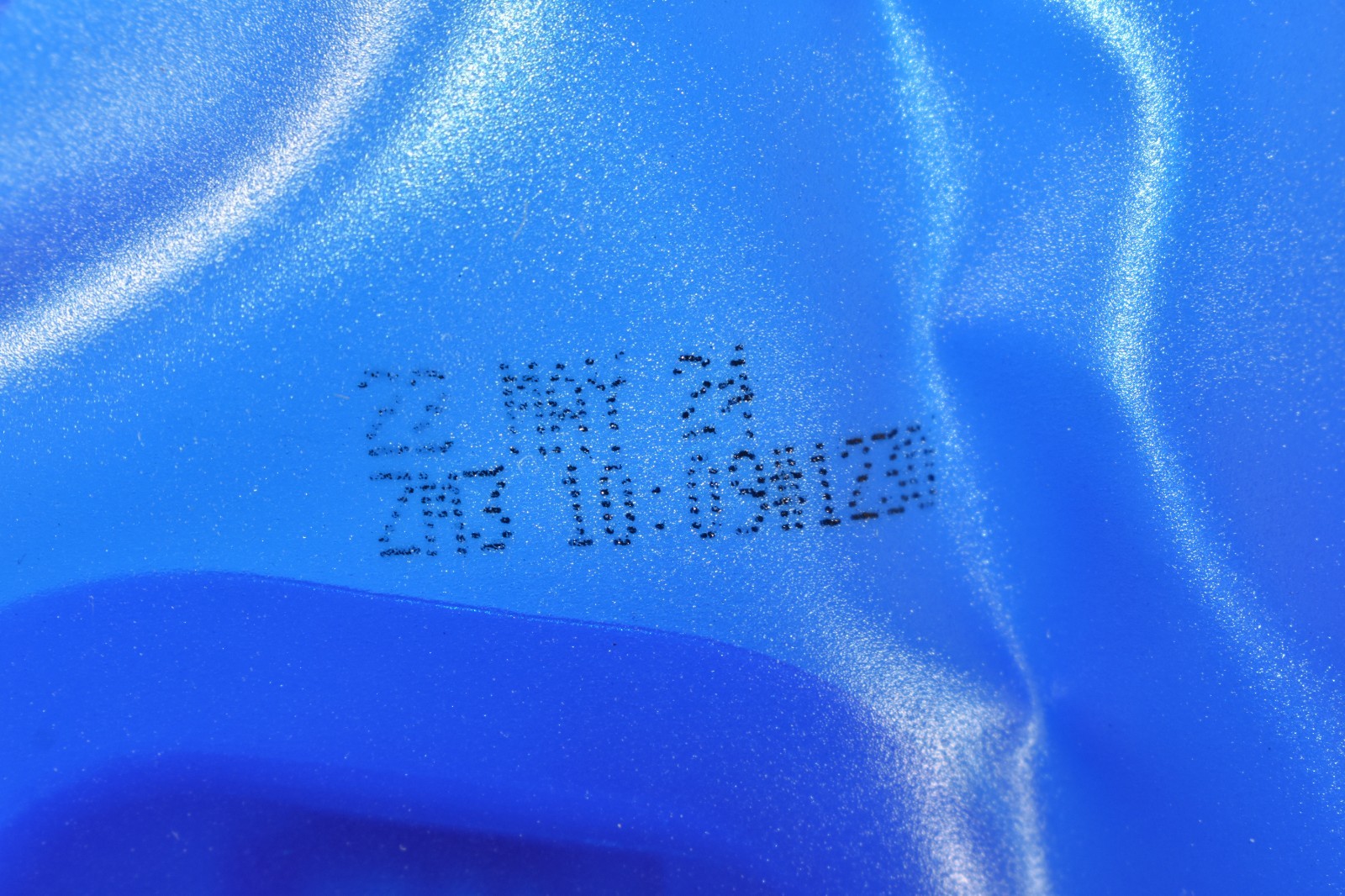 Camelbak Pro 100oz Pack Backpack Bladder Crux Thermal Control Kit NWOT Open