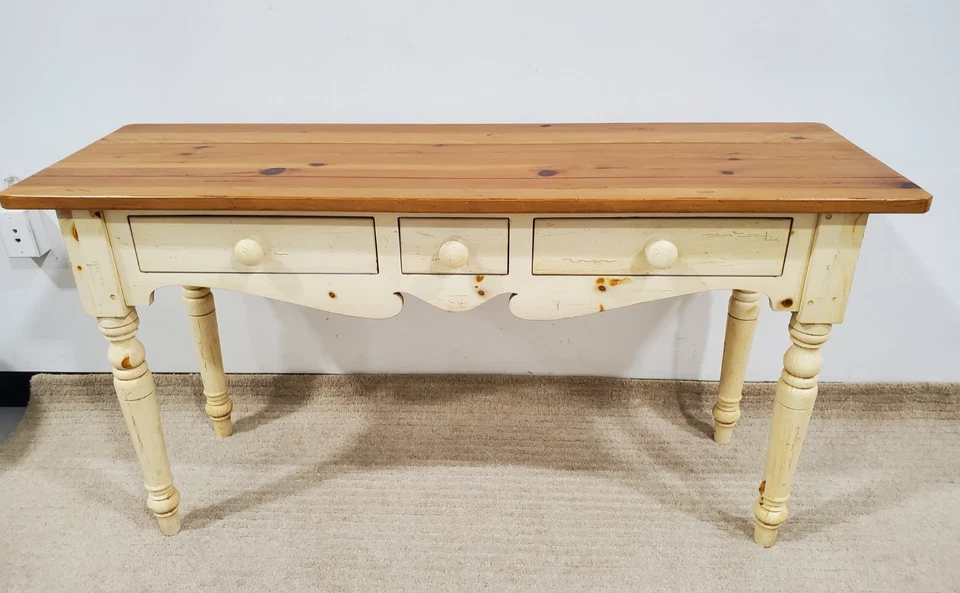 Ethan Allen Farmhouse Pine Sofa Table Side Table 23-9010 672 Antiqued White/Pine - Image 2 of 4