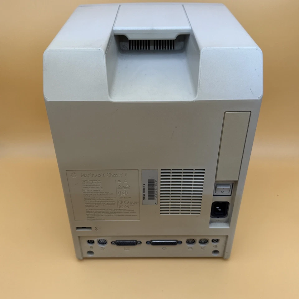 ⚠️ HS Apple Macintosh Classic II Apple Macintosh Classic 2 avec clavier sourie - Photo 3/4