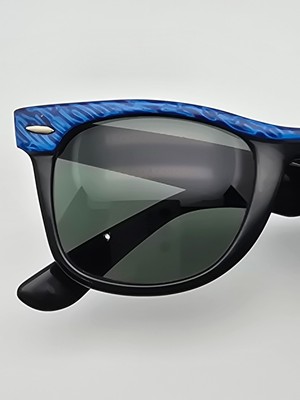 EUC Vintage RARE Ray-Ban B&L Wayfarer L1723 Blue Unisex Casual Sunglasses VINTAGE B&L RAY-BAN L1723 ELECTRIC BLUE SWIRL STREET NEAT  main image 4