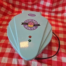 Nostalgia Electrics Mini Cupcake Maker