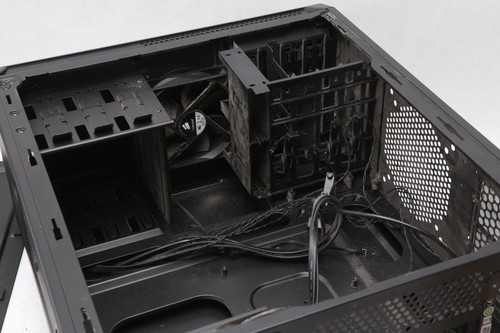 Corsair Carbide 200R Mid Tower ATX Black Case Computer Chassis + Fans SH - Photo 14/17