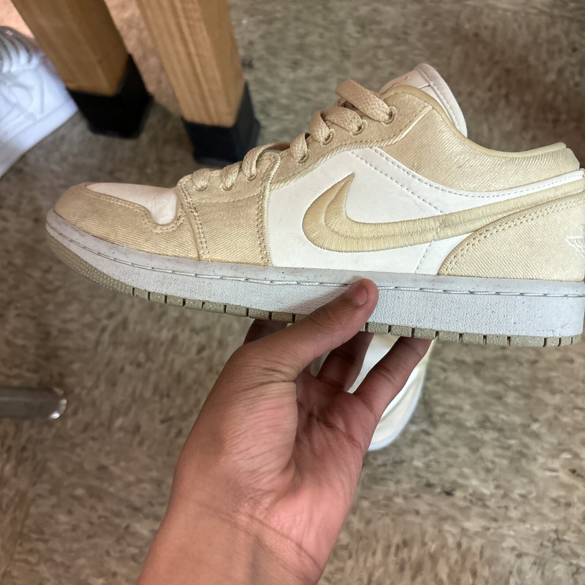 【専用】Women's AIR JORDAN 1 LOW SE gold Amazon.com | Jordan Women's Air 1 Low SE Team Gold/Sail