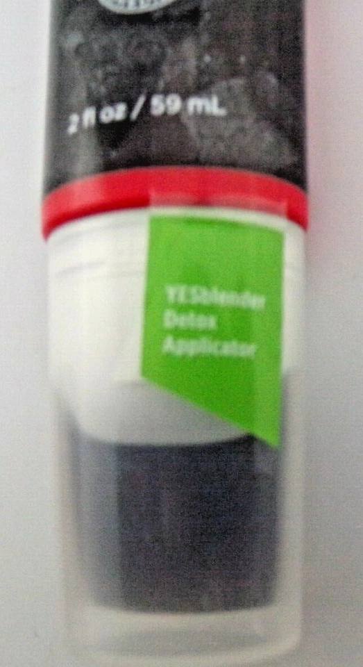 Yes To To Tomatoes Clear Skin Detoxifying Charcoal Peeling - Off Máscara Facial - Fl Oz 2 - Imagem 3 de 3