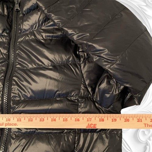 Schwarze gefütterte Damenjacke Größe M 80 % Entendaunen, 20 % Federn leichter Reißverschluss gebraucht, in einwandfreiem Zustand - Bild 13 von 14