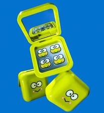 KEROPPI Sanrio Hello Kitty Starface Hydro-Stars Compact + 32 Pimple Patches