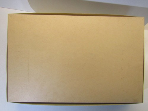 Tamiya 1:18 Scale Lola T-160 Chev TS Team Surtees Model Kit # 10004*2600 CanAm - Picture 11 of 11