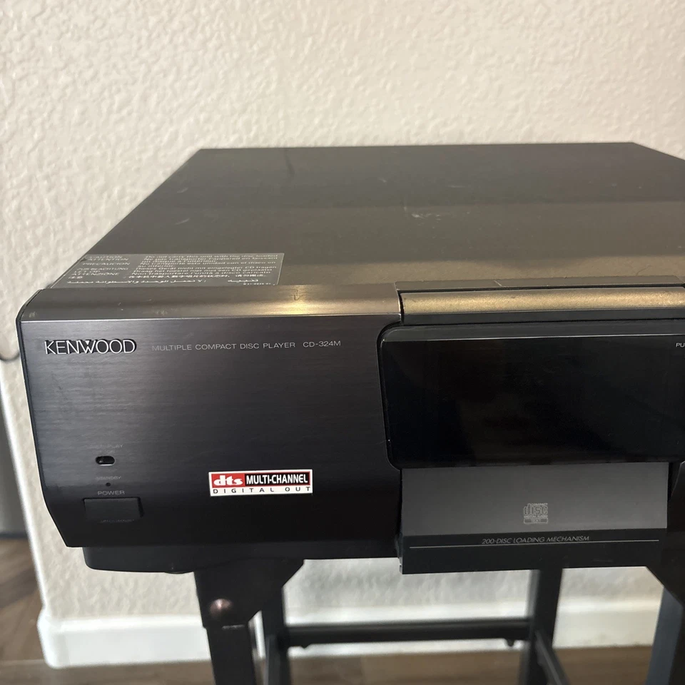 Reproductor de discos compactos Kenwood CD-324M Multi 200 CD, sin control remoto probado funciona Foto 2 de 4