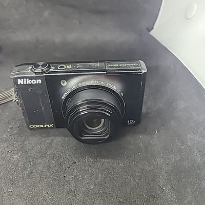 Nikon COOLPIX S8000 14.2MP Digital Camera - Black Tested - Scratched Lens