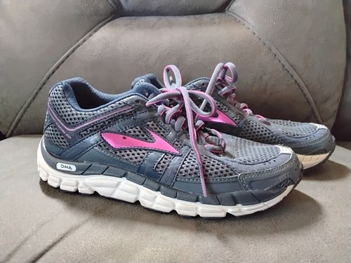 Brooks Addiction A12 Blue Running Sneakers Ladies Size 5.5