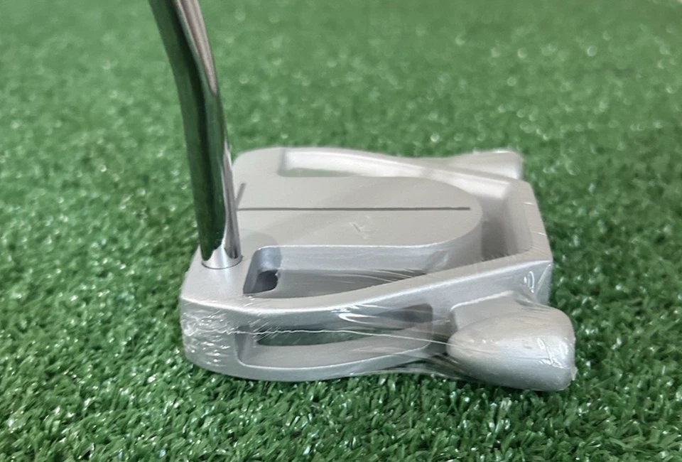 Orlimar Golf Clubs F80 Mallet Style 35" RH Putter Silver with Headcover, New - Image 3 of 4