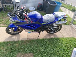 Electric Ninja Style Motorcycle Automatic Brand New 3 Miles On Bike New
