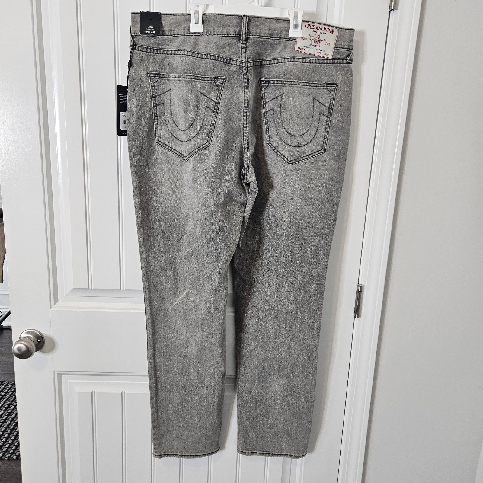 True Religion Geno Relaxed Slim Jeans Men's Size 36 X 32 Gray With Stretch thumbnail 5