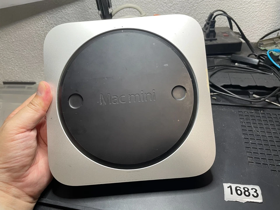 Apple Mac Mini 2010 Core 2 Duo 2.4GHz 4GB - 500GB HDD -IOS 10.10 YOSEMITE - 1683 - Image 4 of 4