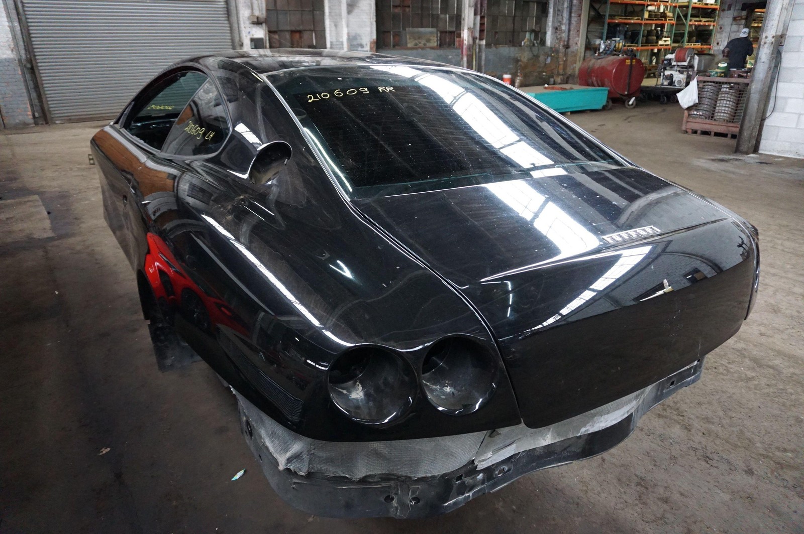 Local Pickup Only! Complete Body Shell Chassis Windscreen Ferrari 612 Scaglietti