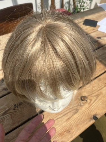 Blonde Bob Wig Women’s Chemo Quality - Picture 2 of 6