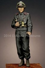 ALPINE MINIATURES 1:35 SET 35175 WWII GERMAN PANZER COMMANDER 1  1 FIGURE 