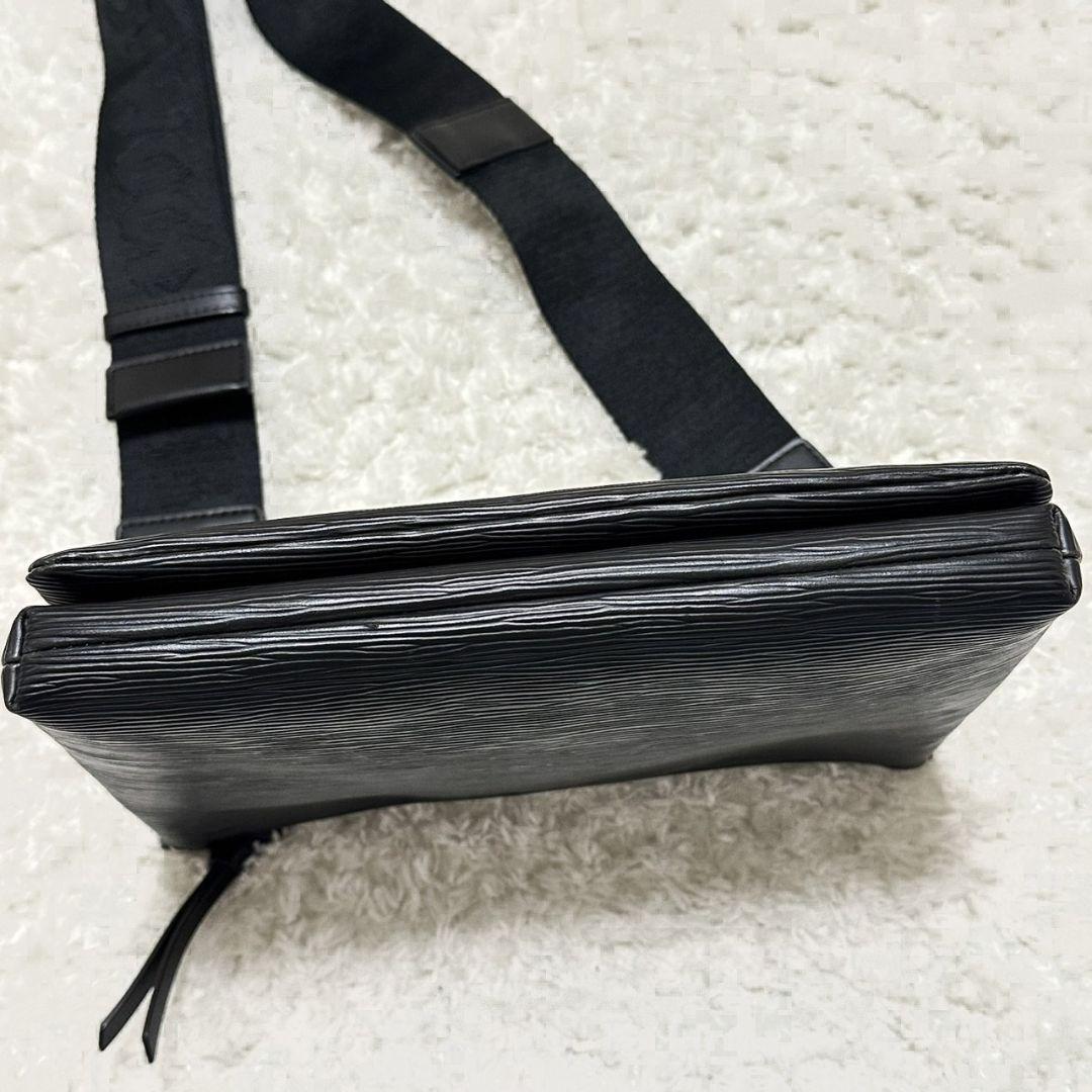【Vivienne Westwood】PENNY DOUBLE POUCH ショルダーバッグ Vivienne Westwood Women's Penny Double Pouch Cross Body Bag