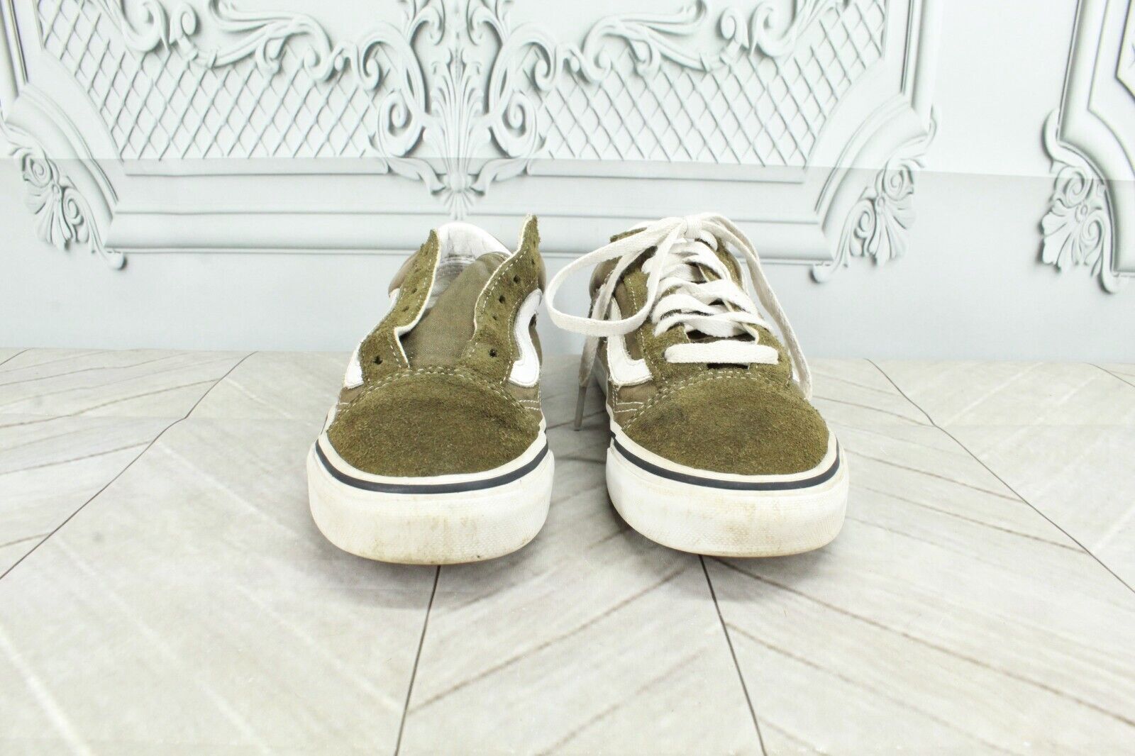 VANS Old Skool Olive Green Suede Leather Skate Shoes … Gem