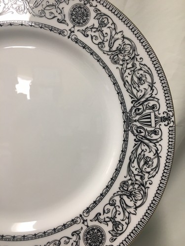 (12) Royal Worcester 'Padua' 10.625 Inch DINNER PLATES w/Black Scrolls & Urns - Picture 6 of 12