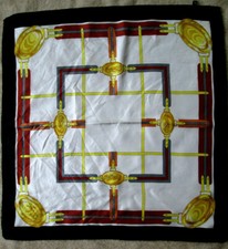 -LONGCHAMP  Foulard  soie TBEG  vintage scarf 85 x 86 cm