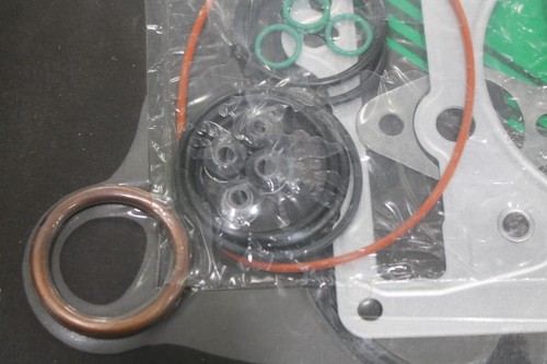 1996 HONDA XR400R VESRAH TOP END GASKET KIT VG-5183M N.O.S - Picture 8 of 12