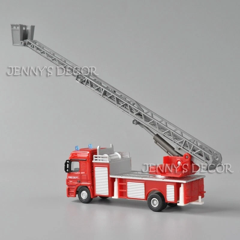 1:72 Scale Diecast Vehicle Model Toy Actros Fire Fighting Truntable Ladder Truck - Image 2 of 4