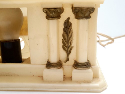 Vintage GLOLITE Last Supper Jesus Altar LIGHTED in ORIGINAL BOX WORKING NO MUSIC - Picture 7 of 24