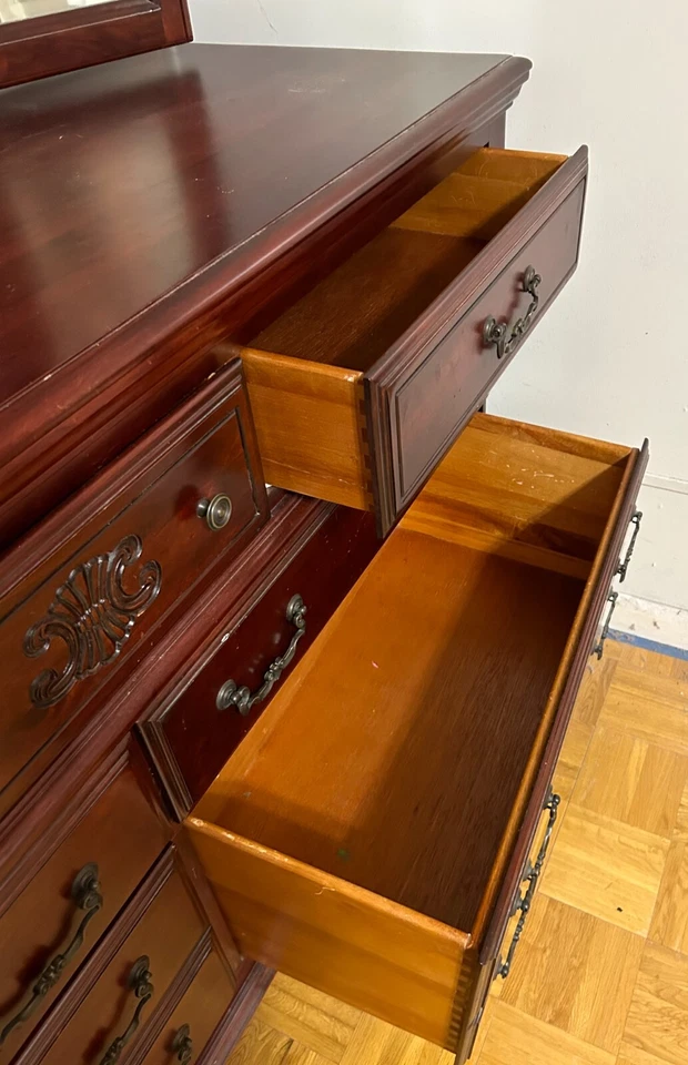 aparadores vintage para dormitorio madera maciza 7 cajones espejo triple plegable Foto 2 de 4