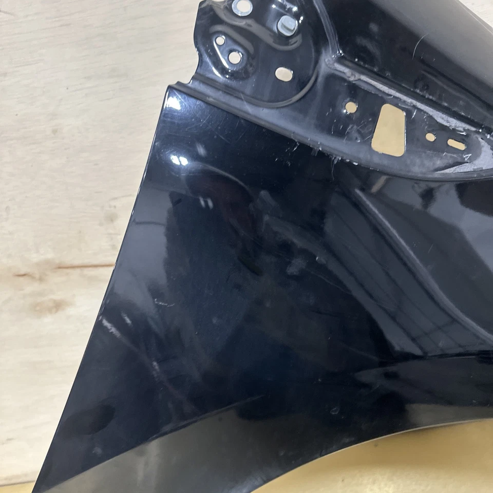 2013 CHEVROLET VOLT правое крыло б/у OEM - Изображение 4 из 4