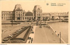 Carte Postale Ancienne - Belgique - Ostende - La Gare Maritime - Animée - Carte