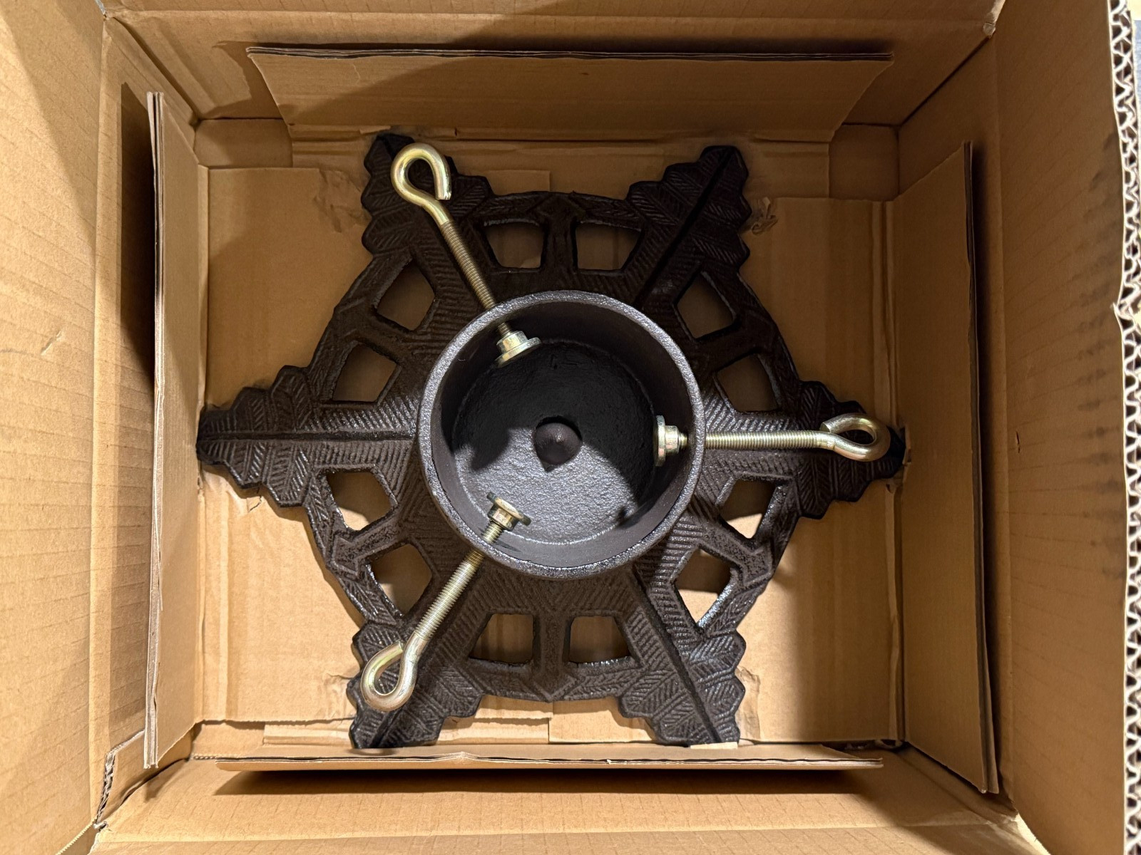 Sungmor Cast Iron Christmas Tree Stand Heavy Duty Home Decor Snowflake Tree Base