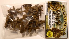 Armies in Plastic: WWI French Infantry Khaki w/Adrian Helmets - 1/32 Scale 54mm