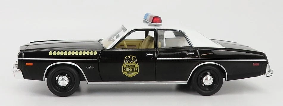 MODELLINO AUTO STATICO GREENLIGHT DODGE MONACO POLICE HATCHAPEE 1977 NERO 1/24 - Immagine 3 di 4