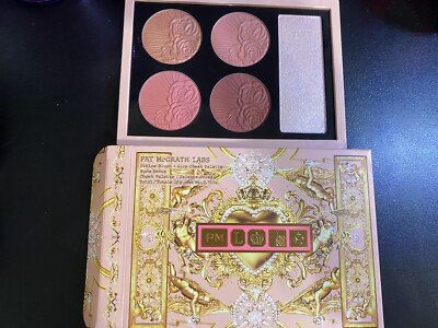 NIB Pat McGrath Labs Divine Blush + Glow Face Palette in Nude Venus
