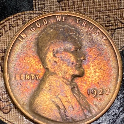 1922-D Lincoln cent AU Toned