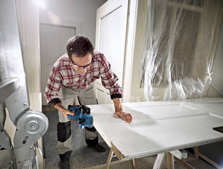 Bosch GHO 18v-li 18v Cordless Planer 