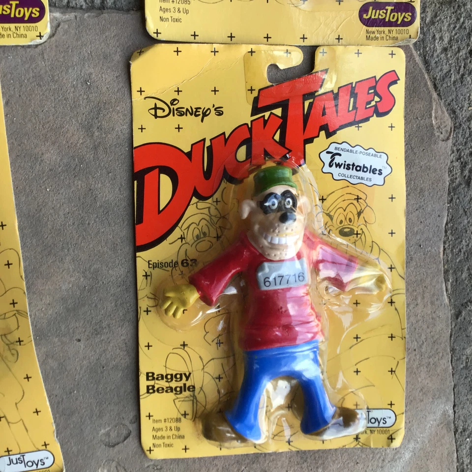 Lote De Colección De 4 FIGURAS TWUCKTALES BENDEMS TWISTABLES DISNEY Justoys Huey Dewey Foto 3 de 4