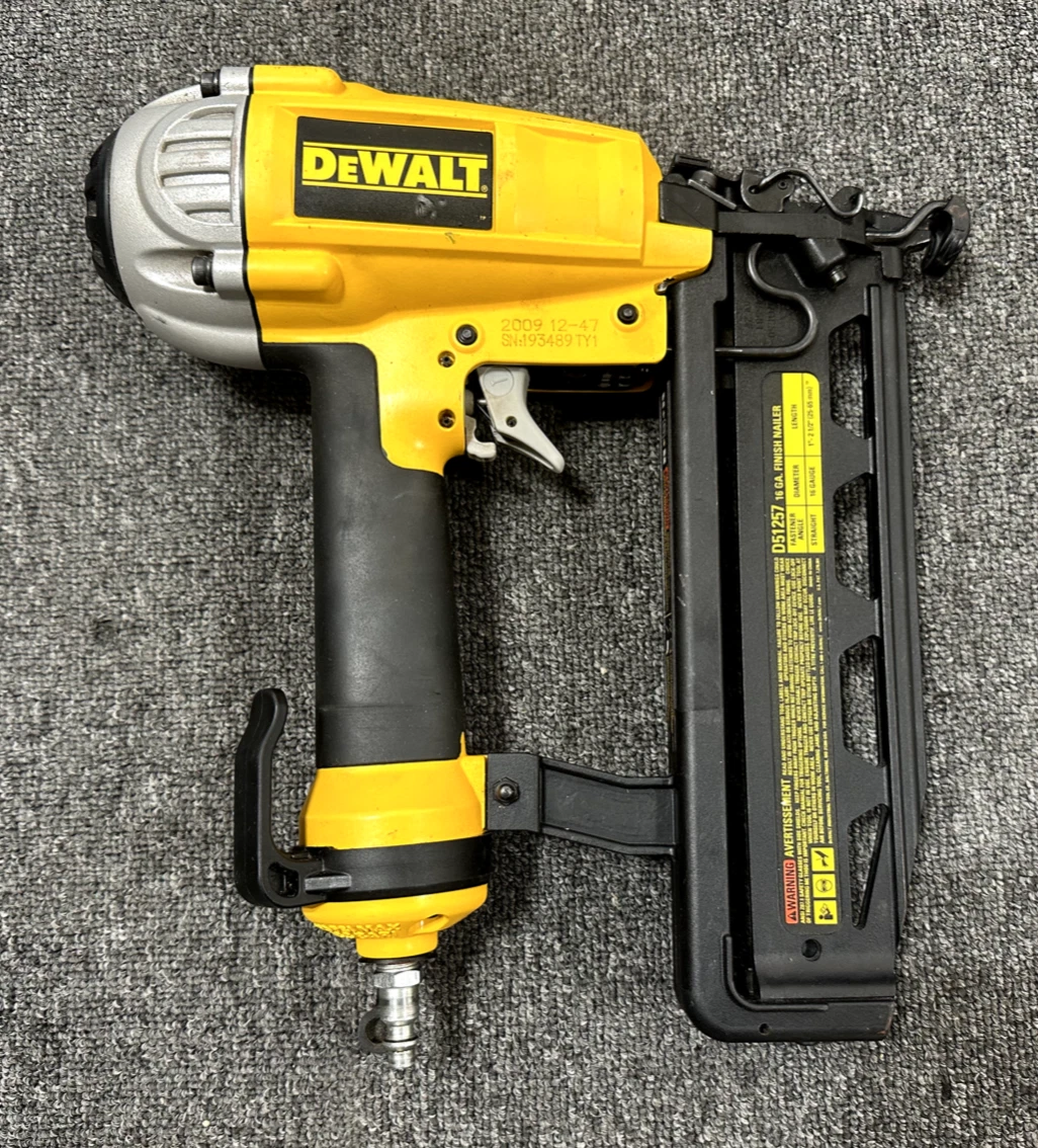 Update more than 158 new dewalt nail gun latest songngunhatanh.edu.vn