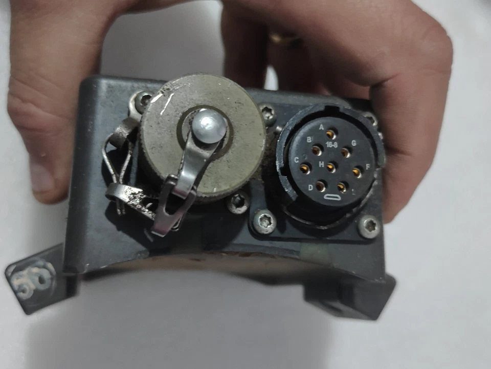 CE Niehoff N3221 Voltage Regulator 76761-N3221 - Image 4 of 4